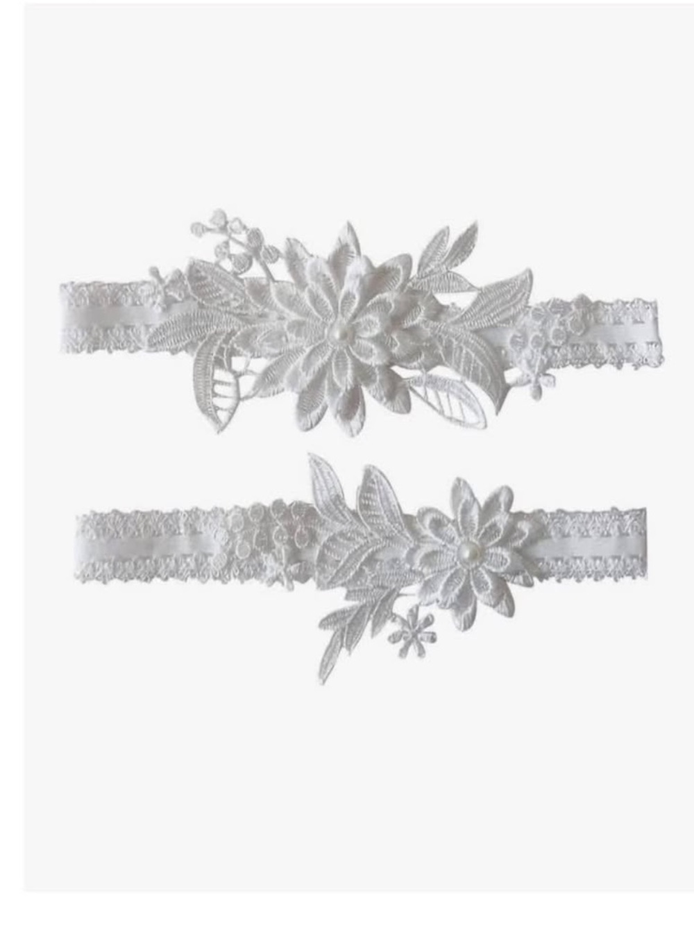White Floral Lace Bridal Garter Set - Elegant Wedding Accessory